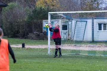 Bild 137 - Frauen TSV Wiemersdorf - SG Wilstermarsch II : Ergebnis: 1:3